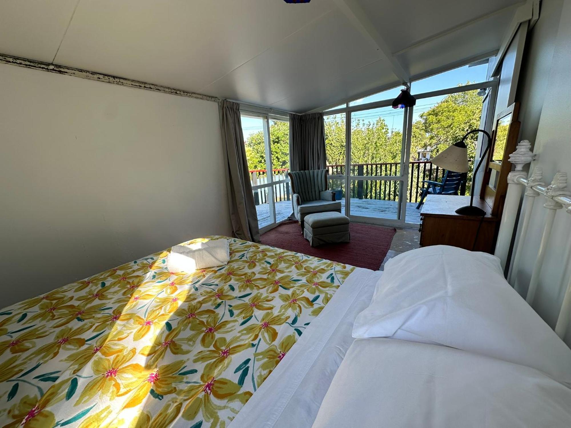 Cooks Beach Holiday Home Exterior photo